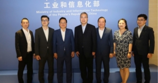 z5746038423559 32514d33bf3ae5ef7b6d03b80f97f5ec20240819170911 – Bonfiglioli Vietnam